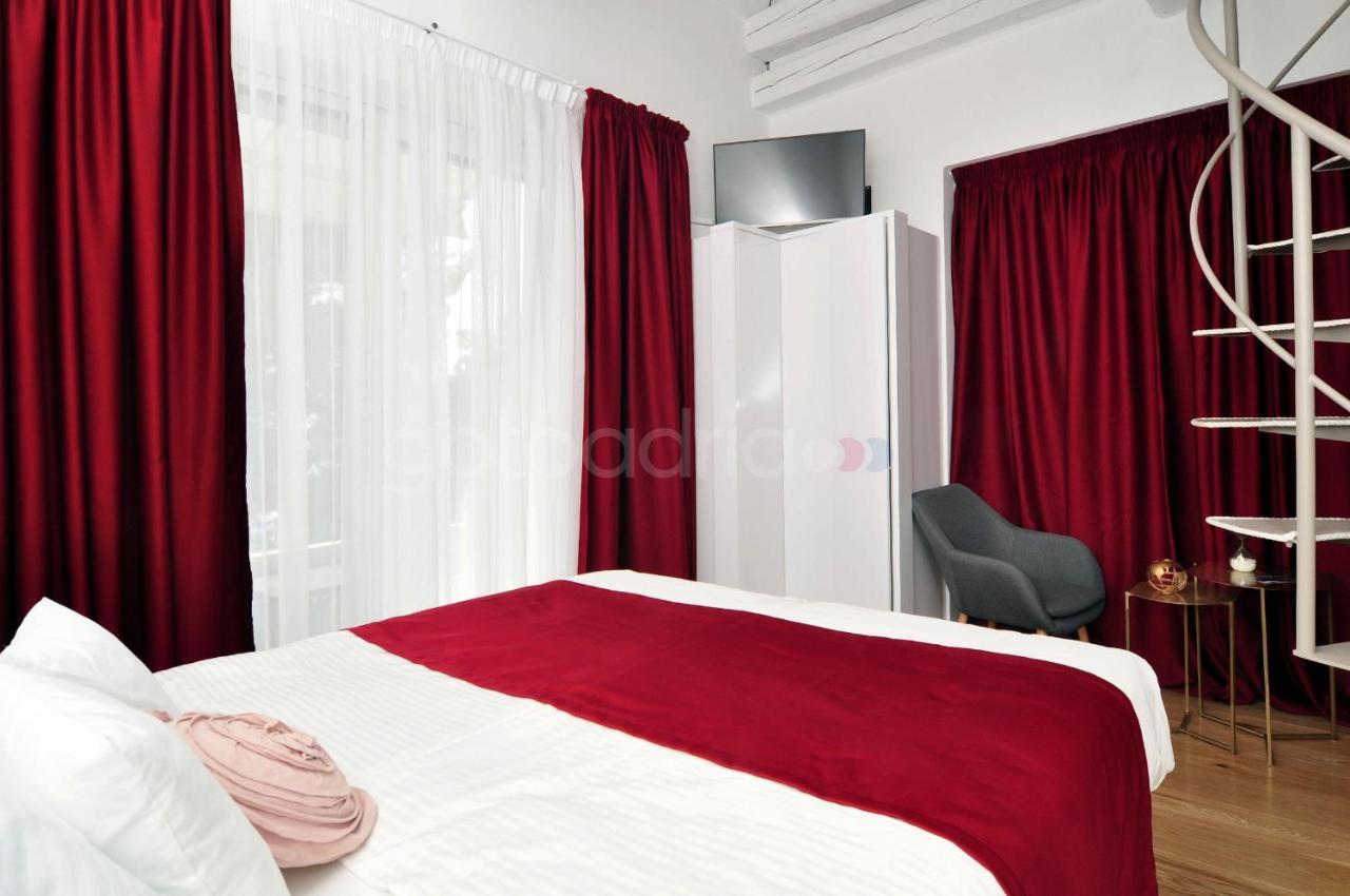 Beachfront Deluxe B&B Makarska Exterior foto