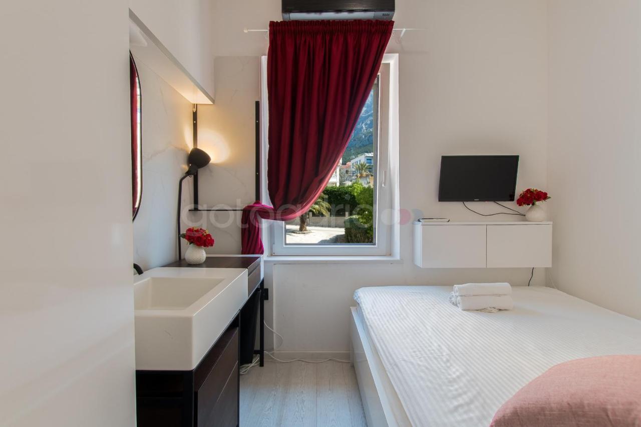 Beachfront Deluxe B&B Makarska Exterior foto